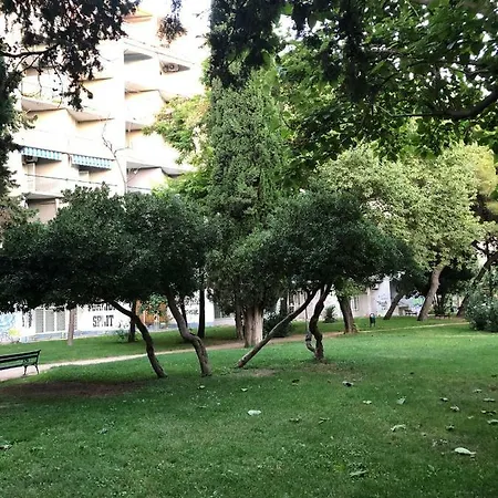 Mandica Apartment *