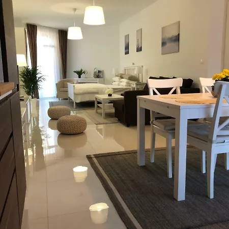 Mandica Apartment